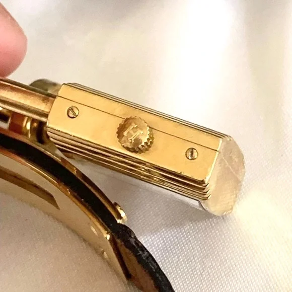 🍒Hermès Burgundy Kelly Watch